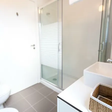 Apartment Samasal Trindade Porto